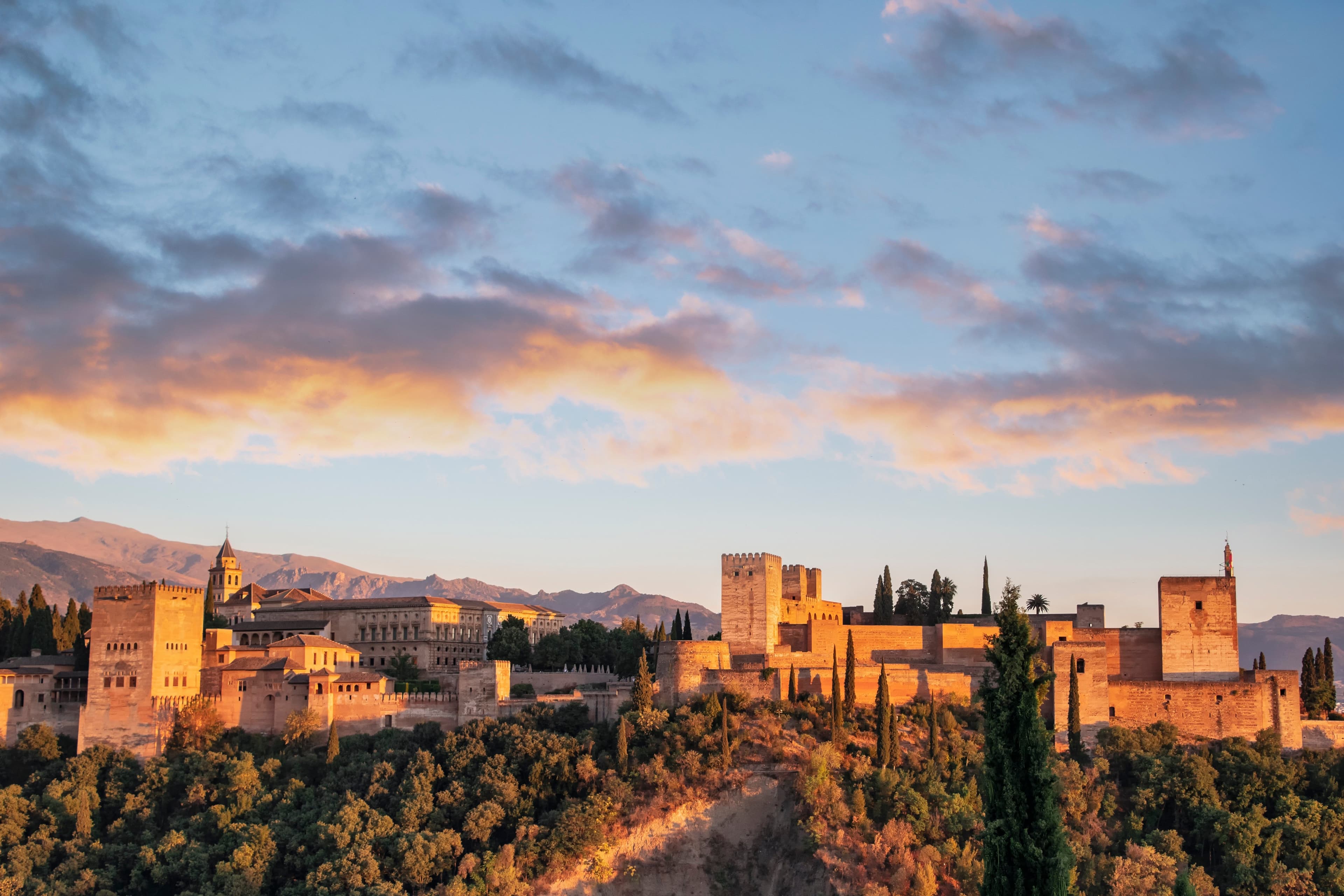 La Alhambra / El Albaicín/ Mirador San Nicolás · Granada