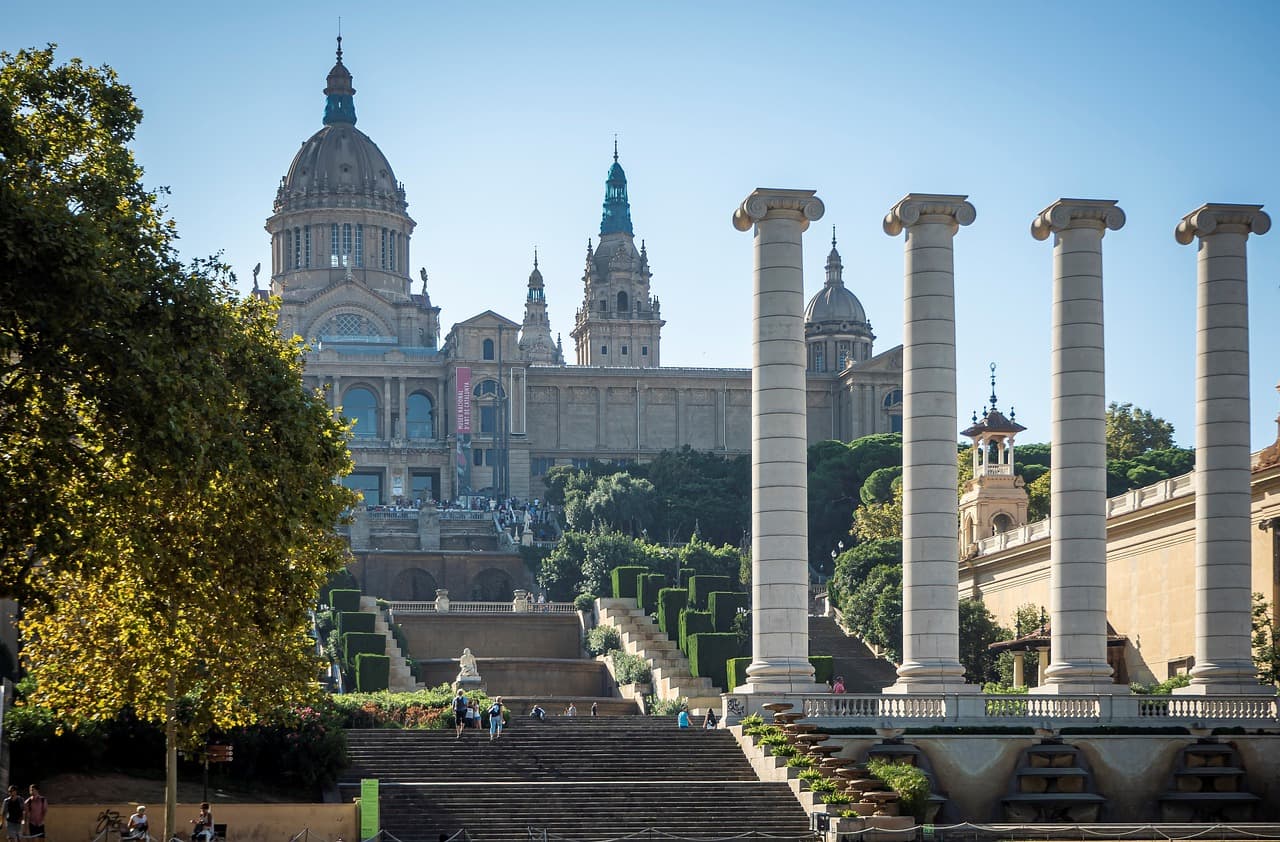 Roma →Vuelo a  Barcelona · Barcelona