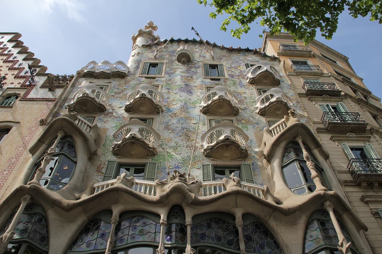 Sagrada Familia, Barrio Gótico, Casa Batlò , La Rambla · Barcelona